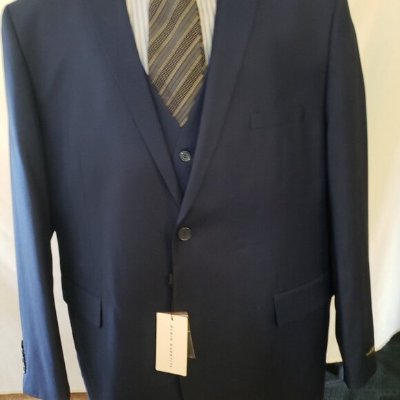 Alain Dupetit- 3 pc Suit- French Blue Nail head - 54 Reg - Picture 2 of 7